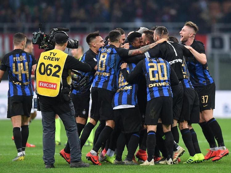Lima Gol di San Siro, Inter Pecundangi Milan