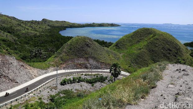 Jalan Pantura Flores di segmen Waecicu-Rangko