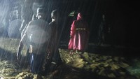 Selain Bantul, akibat hujan deras yang mengguyur itu menyebabkan kawasan Gunungkidul di beberapa titik juga tergenang air. Genangan air itu berasal dari luapan aliran sungai dan terhambatnya drainase saluran air.