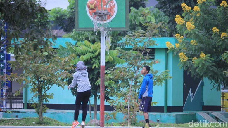 Lokasi berolahraga gratis di Kabupaten Bandung (Wisma Putra/detikcom) Lokasi berolahraga gratis di Kabupaten Bandung (Wisma Putra/detikcom)