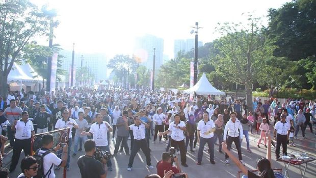 Cara Polri Rangkul Milenial Perangi Hoax
