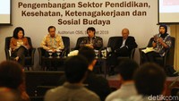 Diskusi dihadiri oleh anggota pembina Yayasan Centre for Strategic and International Studies (CSIS) Mari Elka Pangestu, pemerhati pendidikan Doni Koesoema A, Ketua Departemen Ilmu Ekonomi UI Teguh Dartanto, peneliti senior Departemen Ekonomi CSIS Haryo Aswicahyono, dan pengamat sosial budaya Vokasi UI Devie Rahmawati.