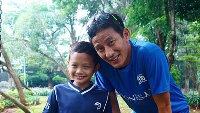 Kebersamaan Sandiaga Uno dan Anak Bungsunya yang Bikin Hati Adem