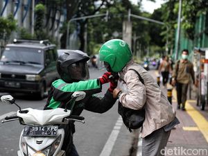 Penghasilan Driver Go-Jek Cs di Atas UMK, Kok Masih Minta Tarif Naik?