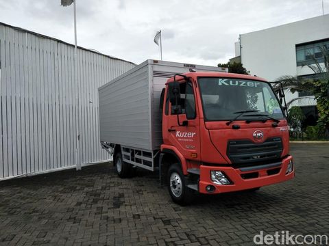 UD Truck Kuzer RKE 150