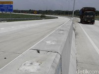 Menjajal Tol Terpanjang RI, Bagaimana Rasanya?