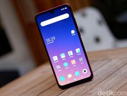 Unboxing Redmi Note 7 Buatan Indonesia