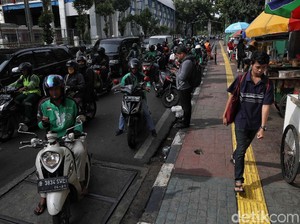 Kemenhub Serahkan Rencana Larangan Diskon Ojol ke KPPU