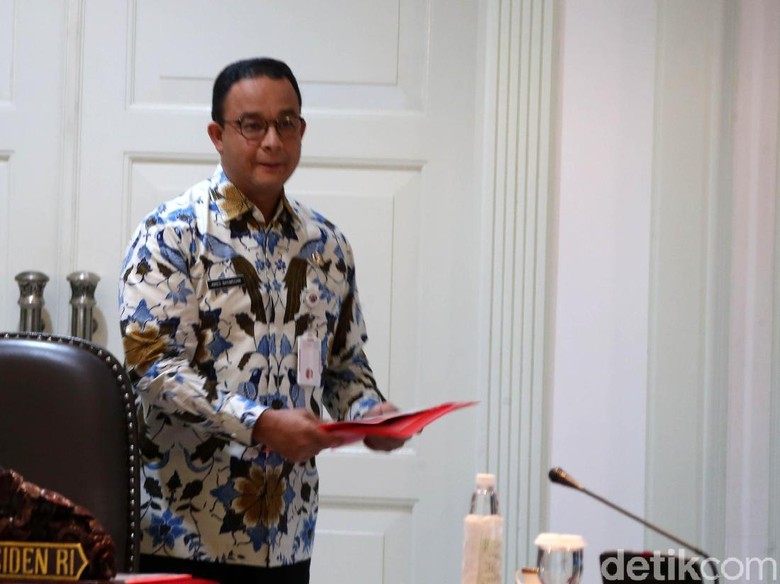 Anies: Tarif MRT akan Ditentukan Senin Anies: Tarif MRT akan Ditentukan Senin