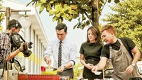 Sehari-hari Jo adalah seorang chef. Ia kerap tampil di layar kaca untuk mendemokan cara membuat suatu hidangan. Foto: Instagram jo_ardis/salmafinasunan