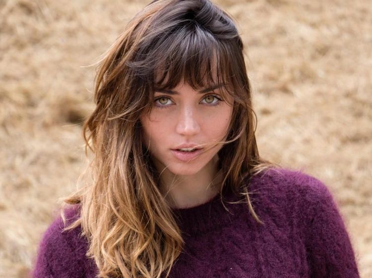 Hot New Bond Girl! Terpikat Pesona Ana De Armas