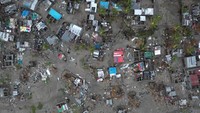 Diambil dari udara, begini penampakan dahsyatnya dampak kerusakan dari siklon idai yang menerjang negara-negara di selatan Afrika.