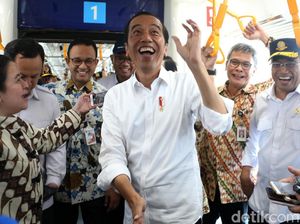 Jajal MRT, Jokowi Semringah Banget
