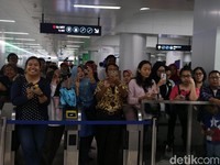 Pengin Naik MRT? Beli Kartunya 25 Maret Harga Mulai Rp 15.000