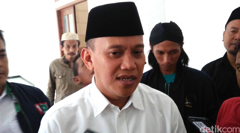 Selisih Jokowi-Prabowo Tipis, TKN Anggap Survei Litbang Kompas Beda Selisih Jokowi-Prabowo Tipis, TKN Anggap Survei Litbang Kompas Beda