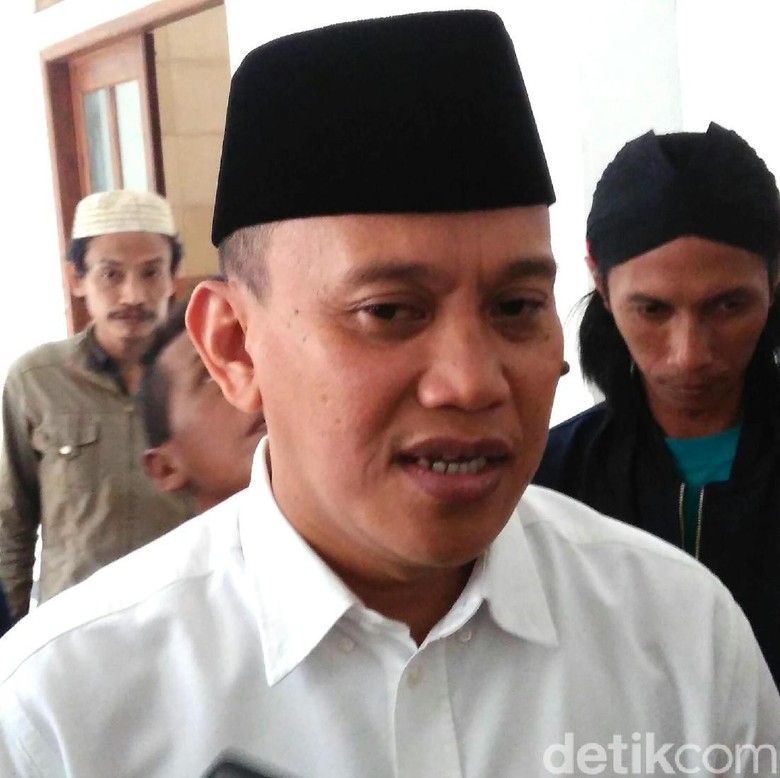 PPP Ungkit Kardus Durian Muhaimin, Karding Sebut Motif Persaingan PPP Ungkit Kardus Durian Muhaimin, Karding Sebut Motif Persaingan
