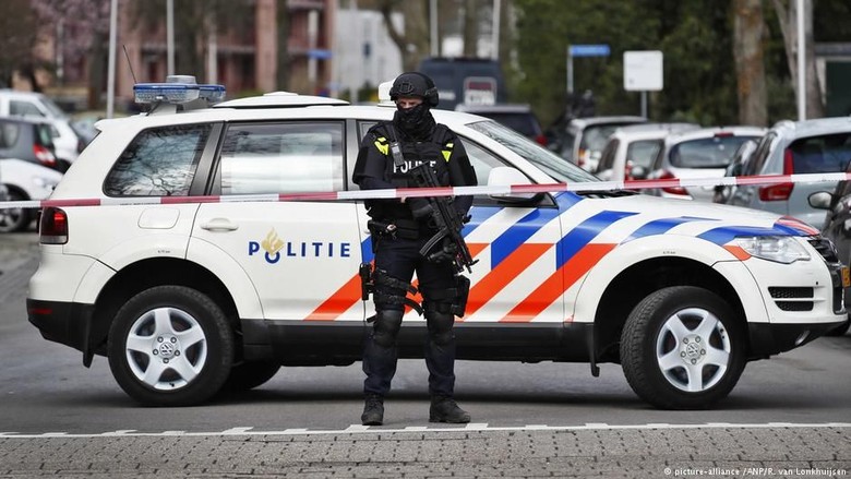 Pelaku Penembakan Trem Utrecht Ditangkap, Motif Masih Belum Jelas Pelaku Penembakan Trem Utrecht Ditangkap, Motif Masih Belum Jelas