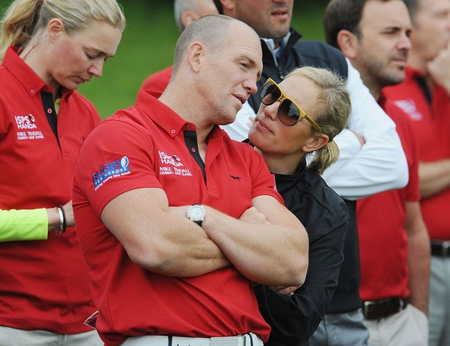 Kemesraan Zara dan Mike yang sering ditampilkan di publik pun jadi tak dipermasalahkan banyak orang. Keduanya justru dijuluki sebagai pasangan kerajaan yang paling romantis.  Foto: Getty Images