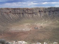 10 Bopeng di Bumi Akibat Hantaman Dahsyat Asteroid