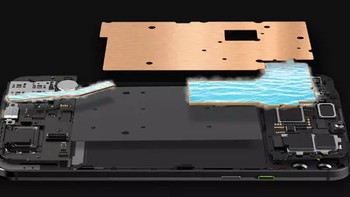 Black Shark 2 juga punya sistem pendingin yang diklaim dapat bikin CPU lebih dingin sampai 14 persen. (Foto: dok. Xiaomi)
