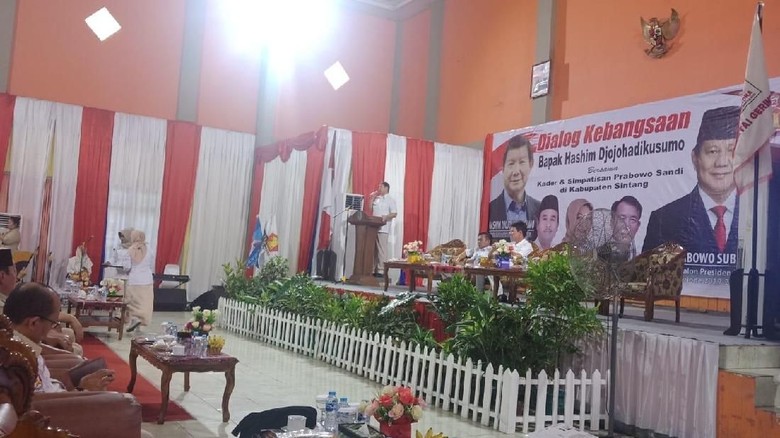 Hashim Djojohadikusumo: Prabowo Siap Bela Pancasila sampai Kiamat Hashim Djojohadikusumo: Prabowo Siap Bela Pancasila sampai Kiamat