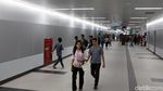 Begini Ramainya Stasiun MRT yang Dipenuhi Warga Jakarta