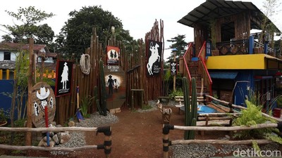 Asyik! Pintu Air Manggarai Punya Taman yang Instagramable Lho