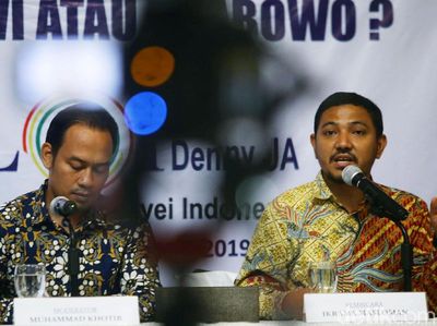 Pilpres Makin Dekat, LSI Denny JA Bahas Golput