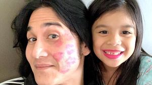 7 Potret Kompak dan Kocak Vino G. Bastian dengan Putri Tercinta