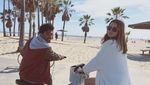 Foto: Gaya Liburan Artis Cantik Kuba, Ana de Armas