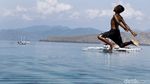 Berenang Ala Anak Pantai Papagarang