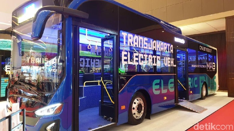 Bus Listrik Foto: Luthfi Anshori Bus Listrik Foto: Luthfi Anshori