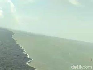 Video: Heboh Fenomena Air Laut di Suramadu Terbelah Jadi 2 Warna