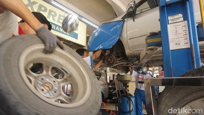 Bengkel resmi Auto2000 di Surabaya
