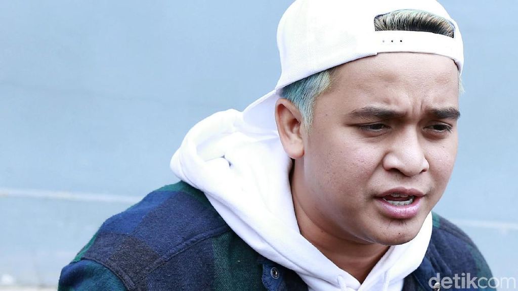 Billy Syahputra Kenang Momen Bersama Mpok Alpa, Ungkap Kesedihan Mendalam