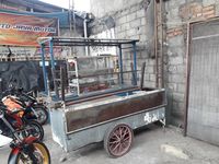 Selain Keroyok Tukang Pecel Lele, Ini Tingkah Pengunjung Resto yang Emosi