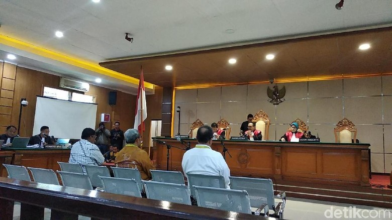 Aher Buka-bukaan soal Pertemuan dengan James Riady Bahas Meikarta Aher Buka-bukaan soal Pertemuan dengan James Riady Bahas Meikarta