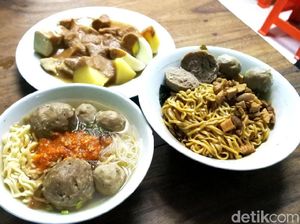 Di Sini Ada Siomay hingga Bakso Legendaris Enak dan Terjangkau