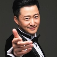 Setiap tahunnya TC Candler merilis daftar 100 wanita dan pria paling cantik/tampan sedunia, tapi untuk pertama kali TC Candler Asia melakukan pemilihan di wilayah Asia-Pacifik. Lebih dari 10 juta orang di media sosial berpartisipasi untuk melakukan jajak pendapat di pemilihan 100 pria paling tampan se-Asia. Foto: Instagram