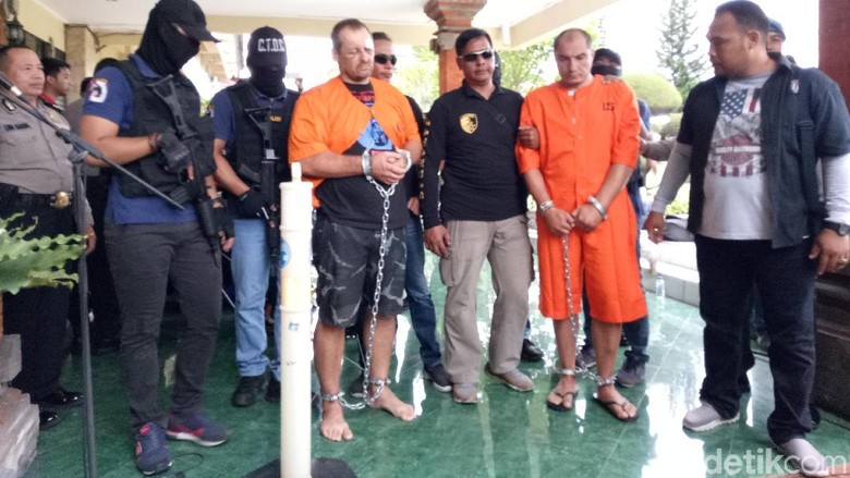 Perampok Money Changer di Bali Komplotan WNA Rusia, 1 Tewas Didor Perampok Money Changer di Bali Komplotan WNA Rusia, 1 Tewas Didor