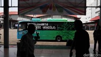 Secara tampilan interior, kedua bus listrik ini punya desain bagian dalam sama seperti bus kota pada umumnya.