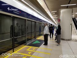 Menjajal Kemampuan Kamera Vivo V15 Pro di MRT Jakarta