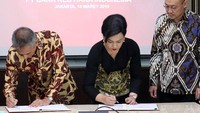 Dengan ditekennya perjanjian ini berarti Bank KEB Hana resmi menjadi bank kustodian di Indonesia. Foto: dok. KSEI