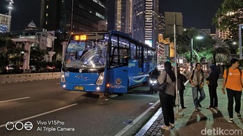 Menggunakan mode malam. Foto: Adi Fida Rahman/detikINET