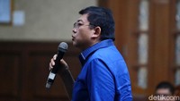 Lucas terbukti bersalah membantu mantan Presiden Komisaris Lippo Group Eddy Sindoro dan merintangi penyidikan KPK atas kasus dagang perkara Eddy Sindoro.