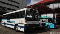 Tak hanya itu, dua unit bus PPD tahun 1971 yakni Mercedes-Benz OF 1113 Superior Coach (yang dikenal dengan bus roti tawar), dan bus ex KTT Non Blok 1991 ikut dipamerkan.