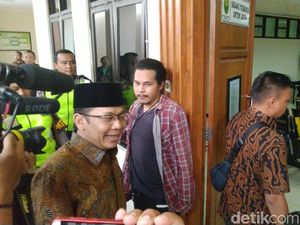 Sudah Terdakwa, Taufik Kurniawan Tak Akan Mundur dari Waket DPR
