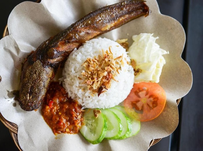 cara membuat pecel lele cara membuat pecel lele