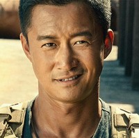 Di urutan pertama ada Jason Wu atau yang dikenal juga sebagai Wu Jing. Wu Jing merupakan seorang seniman bela diri, aktor, dan sutradara China berusia 44 tahun. Ia pun populer setelah membintangi dua film terlaris dalam sejarah China, Wolf Warior 2 dan The Wandering Earth. Foto: Instagram