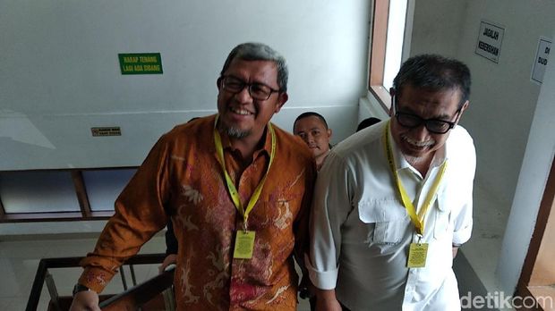 Kompak Aher-Demiz Meski Beda Pilihan Capres